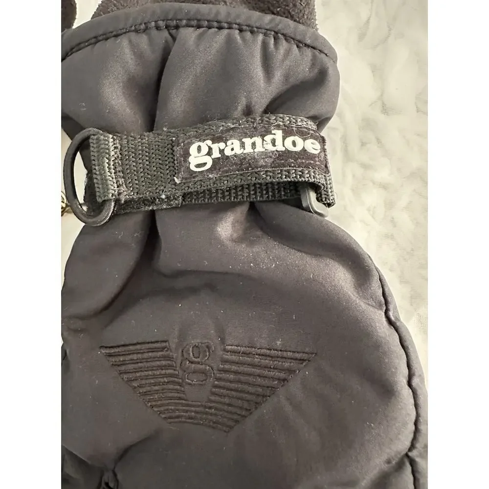 Grandoe Juniors Youth X Large Gloves Ski Winter Snow Grip Black NEW PHOENIX